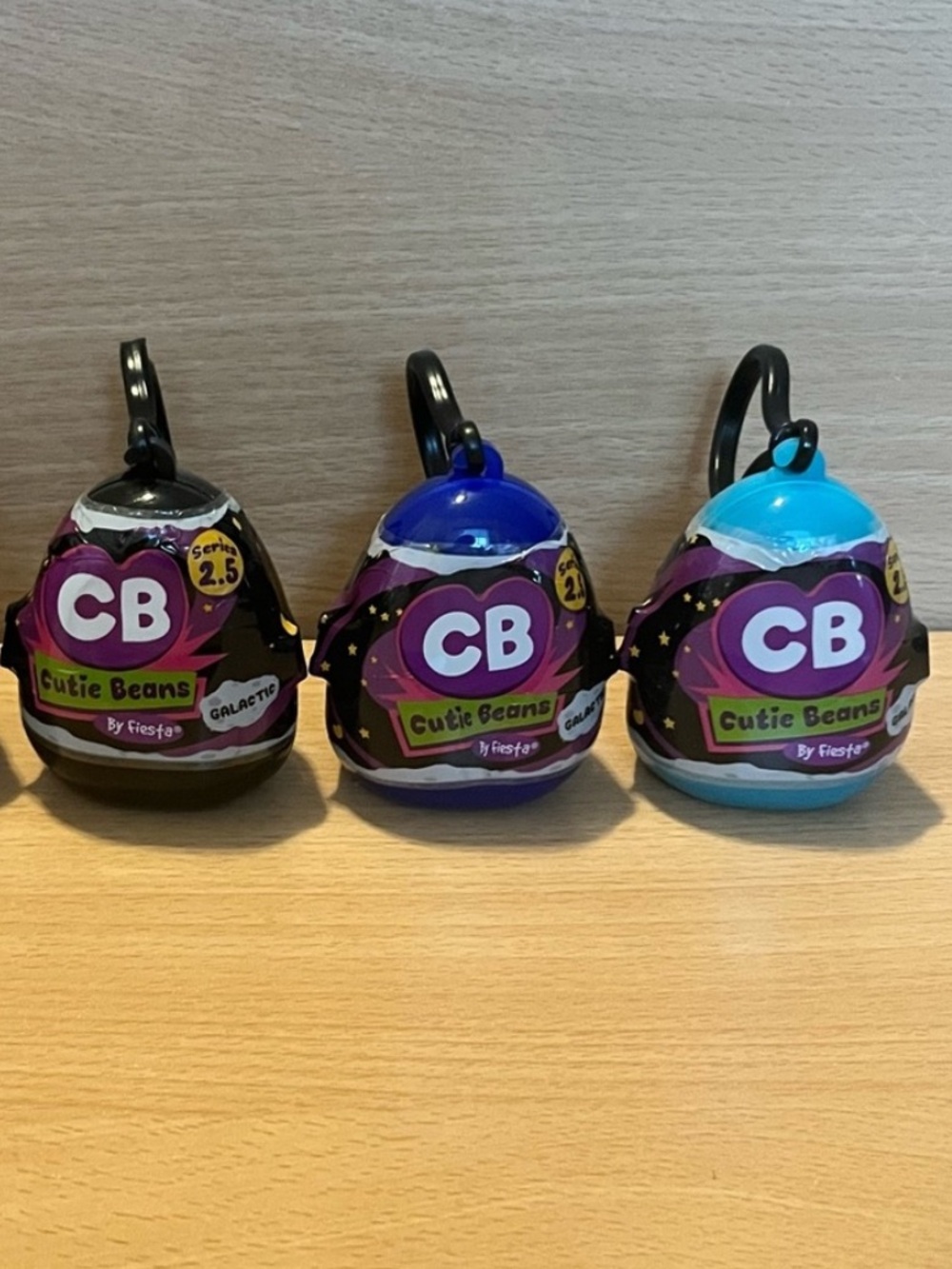 NWT 3 CB Series 2.5 Galactic Cutie Beans w Clip on Case Mini Space Plush Toys
